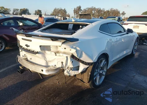 2021 Chevrolet Camaro Rwd 2Lt из США, поврежденный, VIN 1G1FD1RX1M0142523